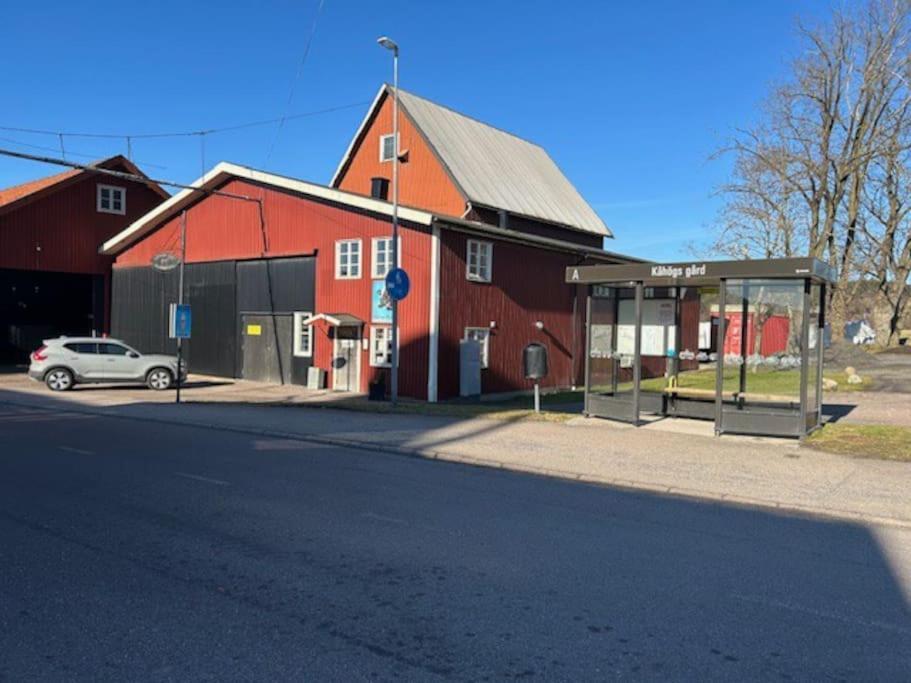 Ferienwohnung Laegenhet Pa Landet Naera Stan Jonsered Exterior foto